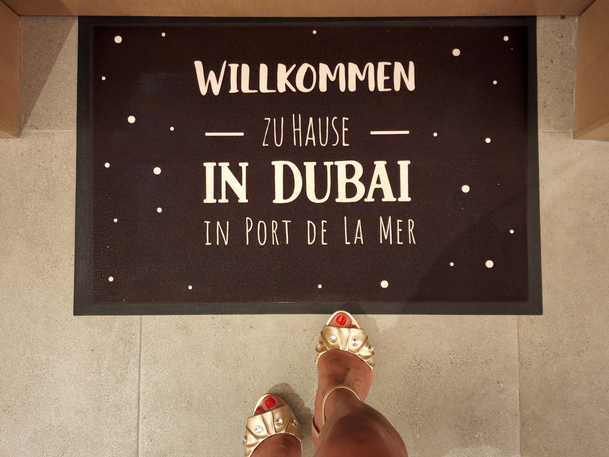 Open House in Port de La Mer